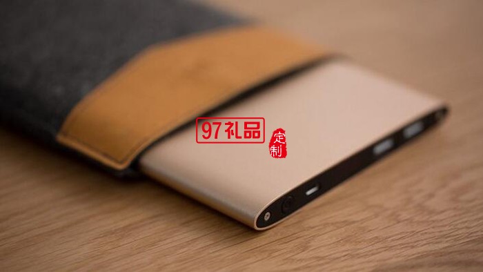 刀鋒超薄鋁合金移動電源