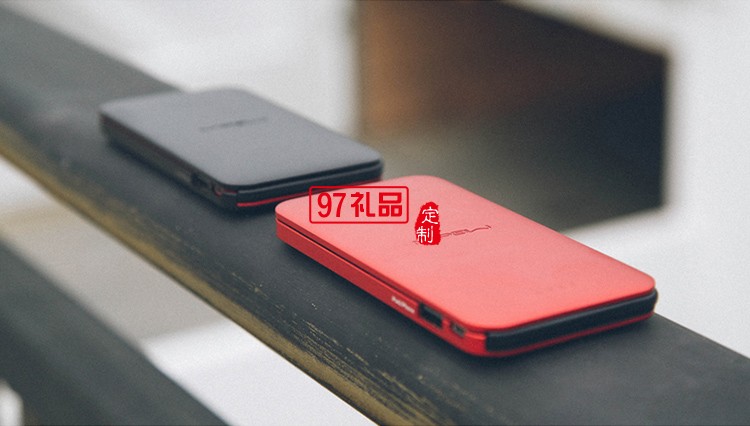 蘋(píng)果手機(jī)專(zhuān)用移動(dòng)電源mipow麥泡超薄沖電寶便攜6s自帶線(xiàn)充電寶